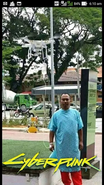 Mem zainspirowany grą Cyberpunk 2077 