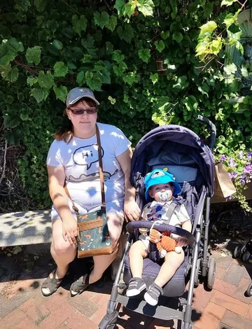 Natasha Harridge ze swoimi lalkami 