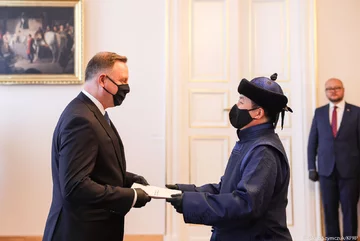 Andrzej Duda i ambasador Mongolii w RP 