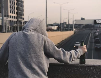 Miniatura: Uzależnienie od alkoholu – czym jest i jak...
