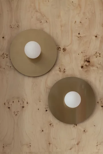 Różowe mieszkanie z miejscem do pracy, projekt KODO KODO, różowe, małe, mieszkanie