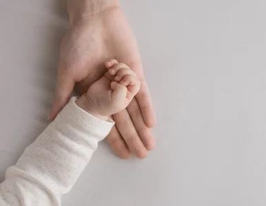 Miniatura: Młodzi rodzice znęcali się nad...