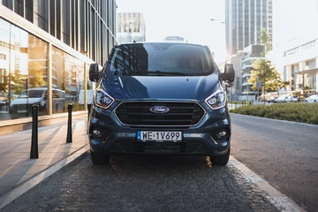 Ford Transit Custom Plug-In Hybrid 