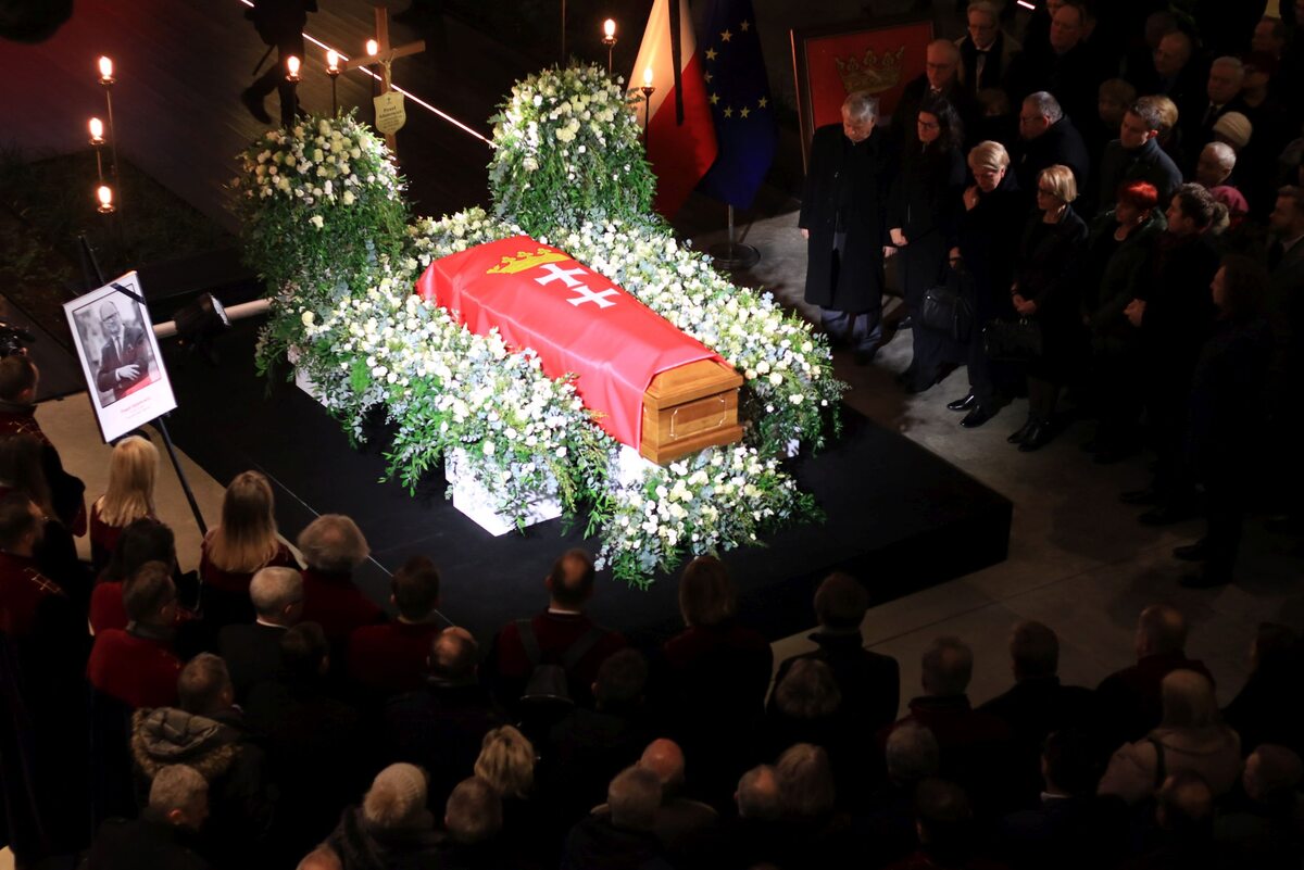 Uroczystości pogrzebowe Pawła Adamowicza 