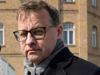 Miniatura: Romanowski wyjechał z Węgier? Zaskakujące...