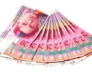 Miniatura: NBP zabezpiecza się frankami szwajcarskimi