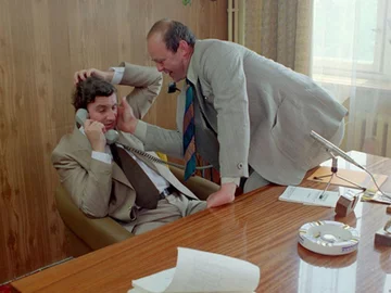 Jak nazywał się dyrektor „Pol-Pimu” z filmu „Co mi zrobisz, jak mnie złapiesz”, grany przez Krzysztofa Kowalewskiego?