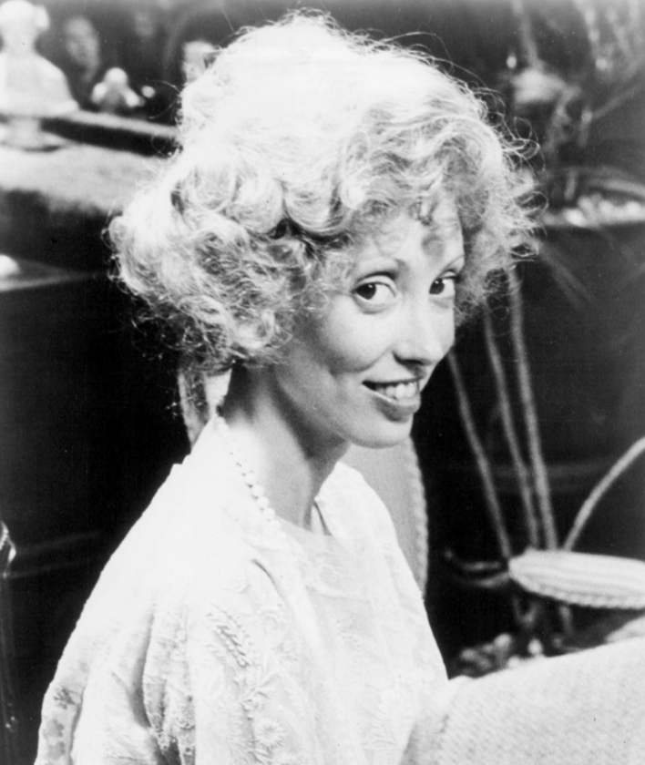 Shelley Duvall na planie filmu „Bernice Bobs Her Hair” (1976) 