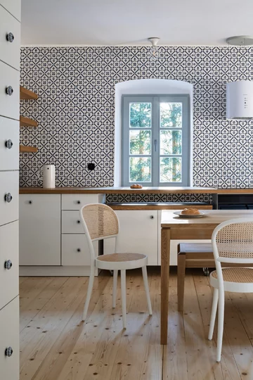 Remont starej chaty, projekt Studio Plyš 