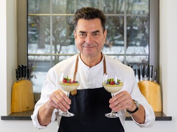 Pistacjowa panna cotta