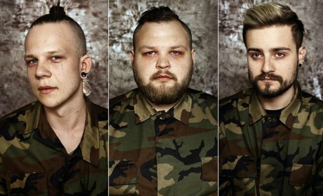 Miniatura: Płaczący poborowi. Akcja przeciwko wojsku...