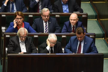 Te zdjęcia Jarosława Kaczyńskiego podbijają sieć 