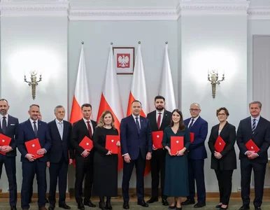 Miniatura: Prezydent poszerza grono doradców. Wśród...