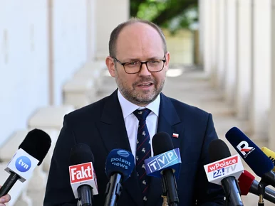 Miniatura: Spór MSZ z Pałacem Prezydenckim. „Dość...
