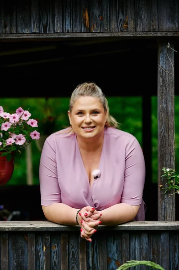 Elżbieta Romanowska, „Nasz nowy dom” 