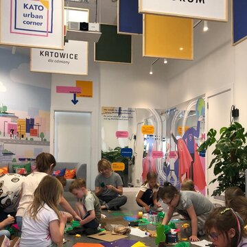 W&nbsp;Kato Urban Corner są organizowane m.in. zajęcia dla&nbsp;dzieci