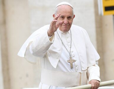Miniatura: Papież Franciszek znosi „tajemnicę...