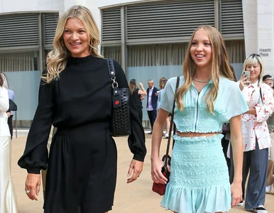 Miniatura: Kate Moss przyprowadziła na pokaz córkę....