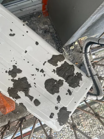 Jak usunąć zaschniętą zaprawę? Zaprawa, klima