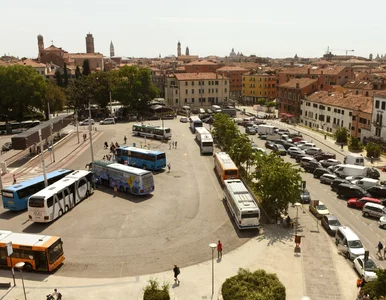 Miniatura: Wypadek autobusu w Wenecji. Tydzień temu...