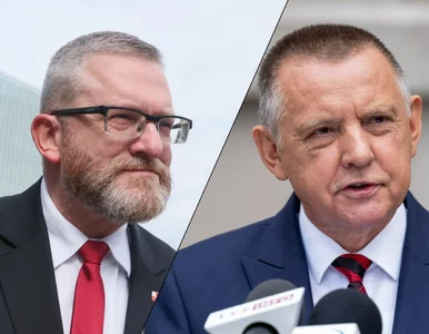 Miniatura: Politycy igrają z ogniem. Ogromna dziura w...