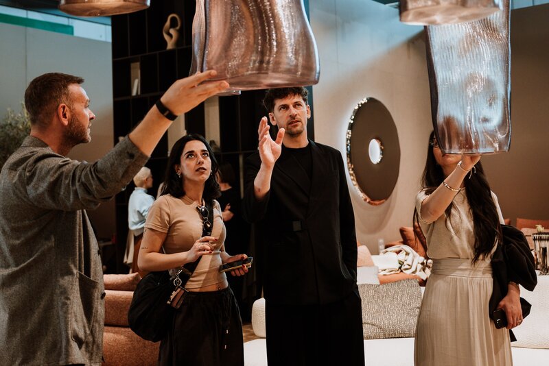 Stoisko Olta na&nbsp;Salone del Mobile 2026 &ndash; przestrzeń zaprojektowana jak domowy azyl, w&nbsp;kt&oacute;rym design zaczyna się od&nbsp;komfortu