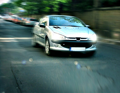 Miniatura: Peugeot Citroen planuje masowe zwolnienia....