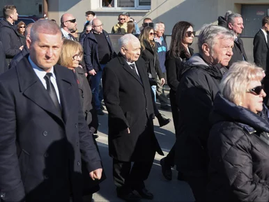 Miniatura: PiS będzie organizowało marsze po śmierci...