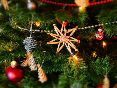 Miniatura: Świąteczny QUIZ z ortografii. Zdecyduj,...