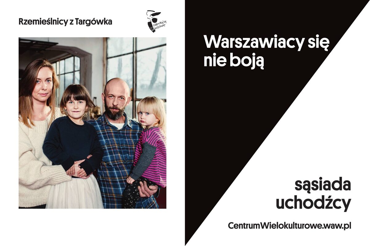 Plakaty rozwieszone w Warszawie 