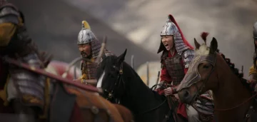 Kadr z filmu „Mulan” (2020) 