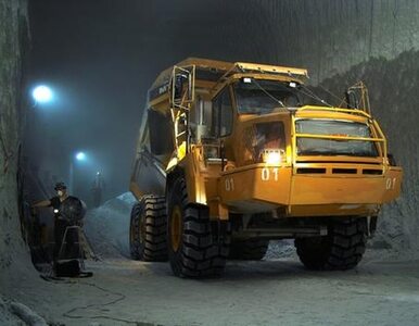 Miniatura: Górnictwo coraz bezpieczniejsze, bo......