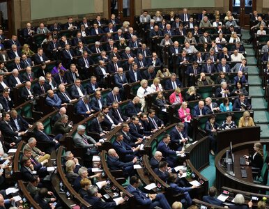 Miniatura: Z Sejmu zniknęło blisko 500 litrów...