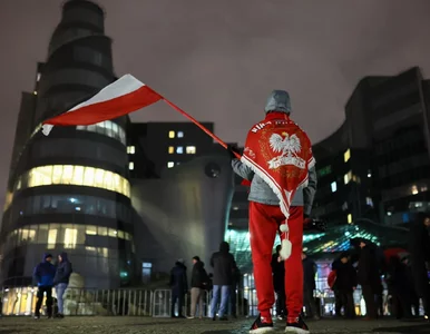 Miniatura: Byli dziennikarze TVP występują w TV...