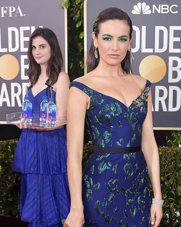 FIJI Water Girl w akcji 