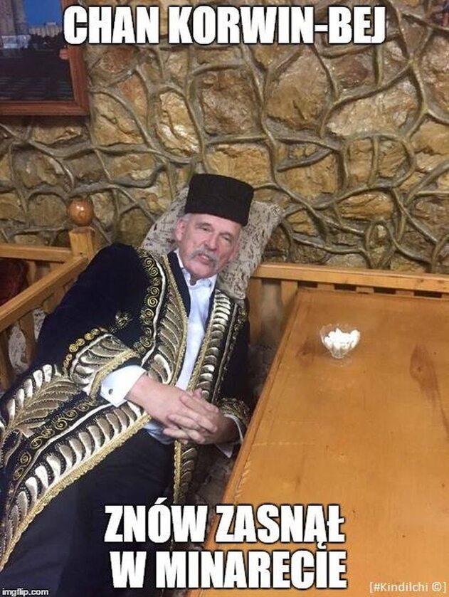 Memy z Januszem Korwinem-Mikke 