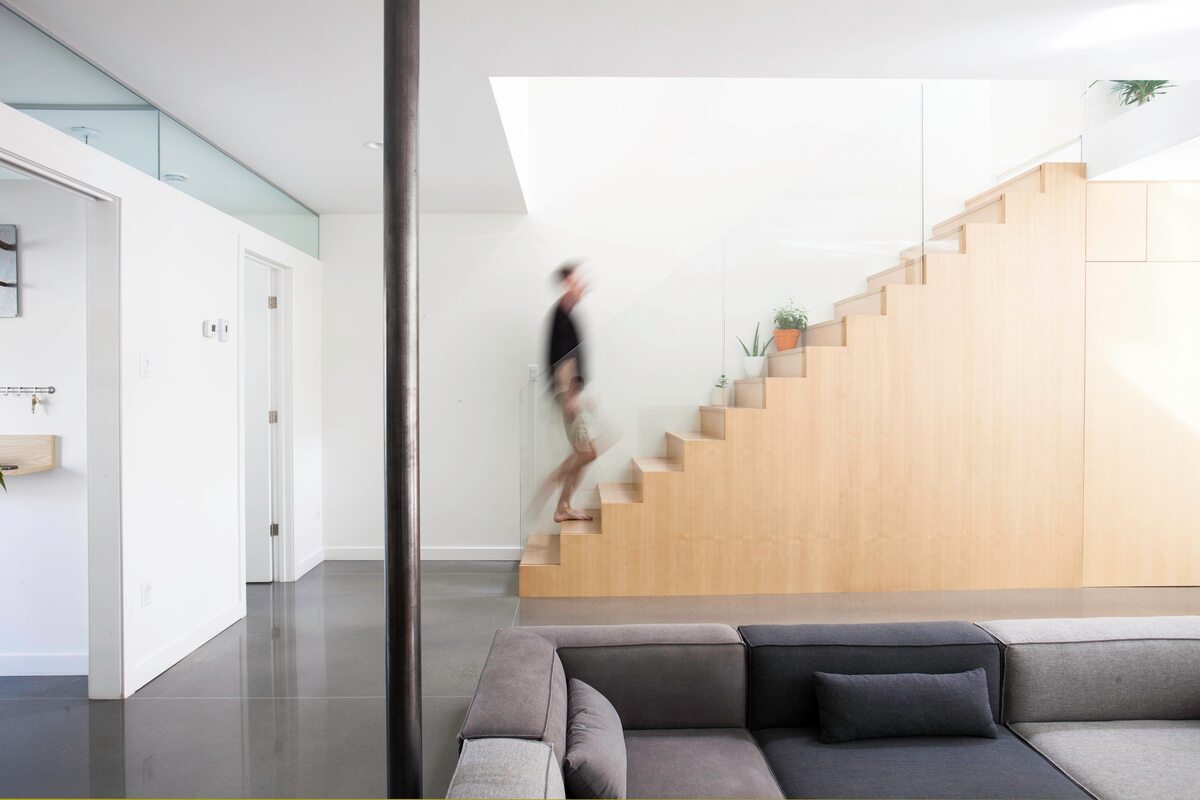 Minimalistyczne wnętrza starego domu, projekt Appareil Appareil, v2com, montreal, minimalizm, 1075-02