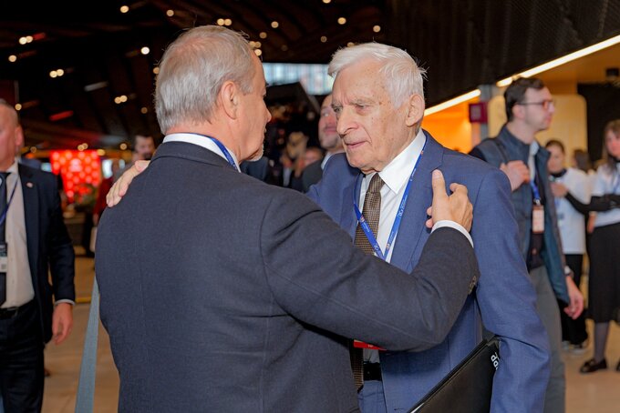 prof. Jerzy Buzek