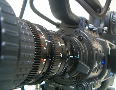 Miniatura: Jak wygrać reality show?