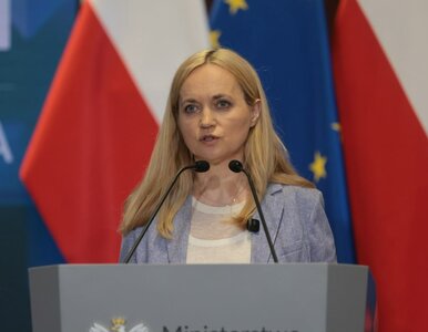 Miniatura: Sondaż. Prawie połowa Polaków chce dymisji...