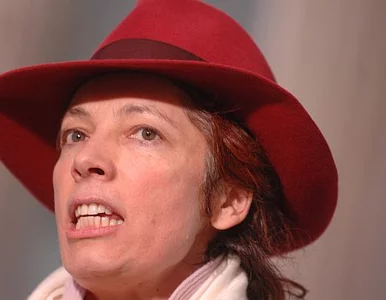 Miniatura: Nelli zachęca do noszenia kalesonów