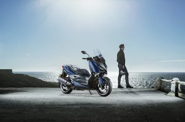 Yamaha XMAX 400 