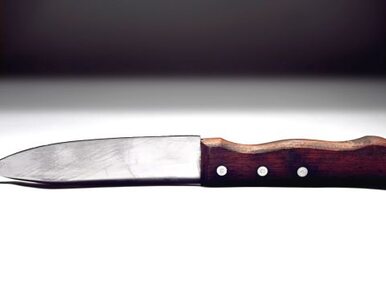 Miniatura: Mężczyzna ugodzony nożem przez swoją...
