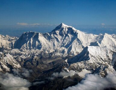 Miniatura: Mount Everest jest niższy. Powodem -...