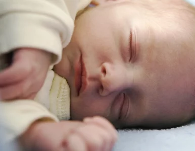 Miniatura: 23-latka została babcią