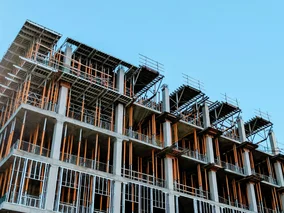 Miniatura: Stabilne fundamenty dają nadzieję, mimo...