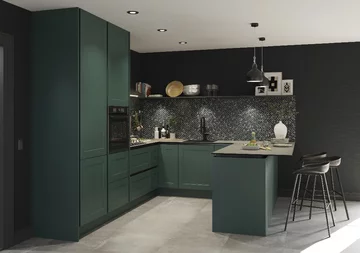 Funkcjonalna i ergonomiczna zabudowa kuchenna 