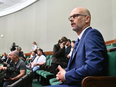 Miniatura: Berek wytłumaczył Nawrockiemu przepisy....