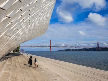 Lizbona Czy smartfon może zastąpić profesjonalny aparat na zagranicznej wycieczce? Sprawdziliśmy to w Portugalii. Wszystkie fotografie zostały wykonane telefonem Samsung Galaxy S9+.