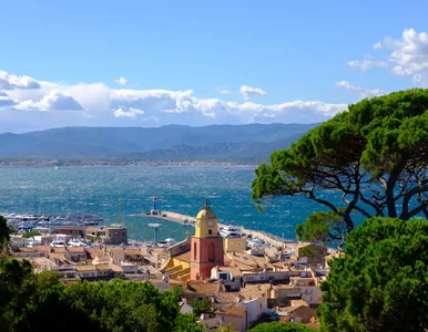 Miniatura: Wyjątkowy hotel-zamek z serialu „Biały...